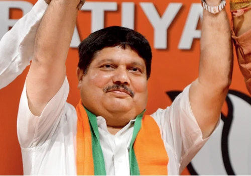 West Bengal Court Serves Arrest Warrant Against Ex-BJP MP Arjun Singh
